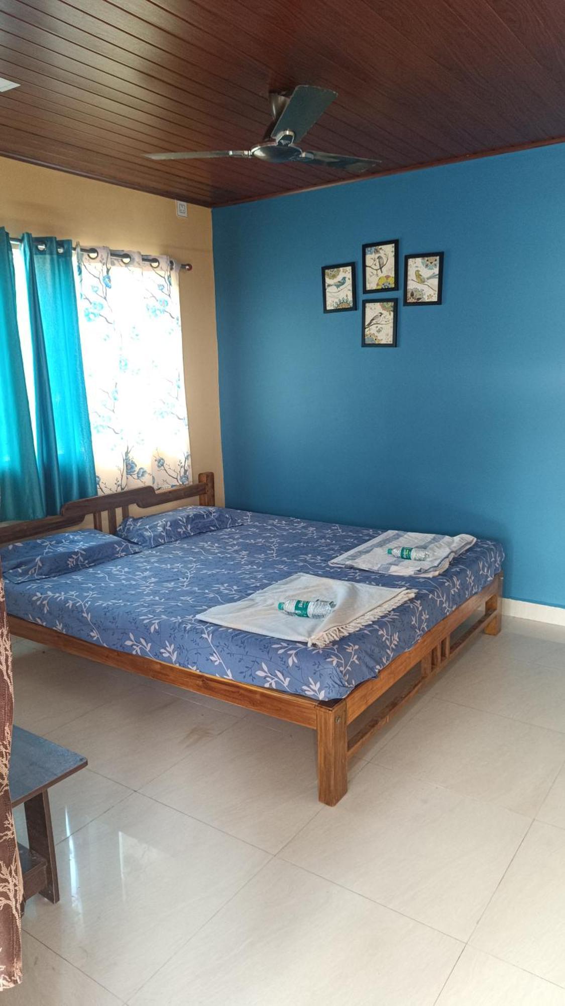 Gokarna And Restaurant Homestay